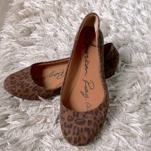 American Rag Company leopard print flats